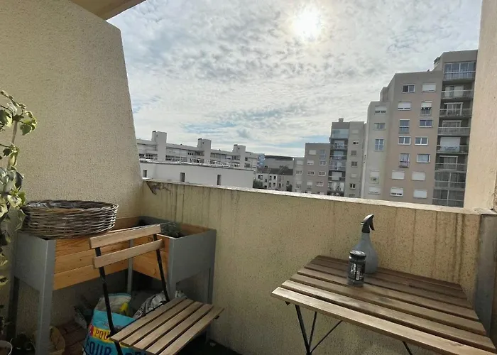 Et Lumineux à * Dijon